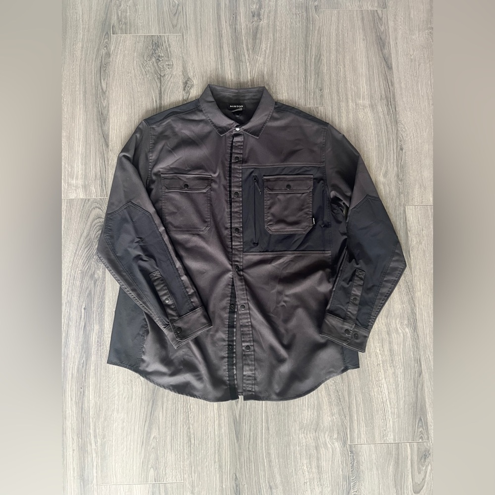Burton Long Sleeve Button Up- size XL worn once